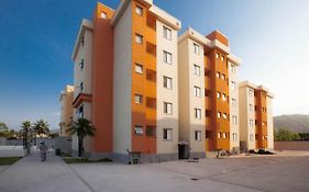 COND SUN WAY APARTAMENTO COM Piscinas E Churrasqueiras